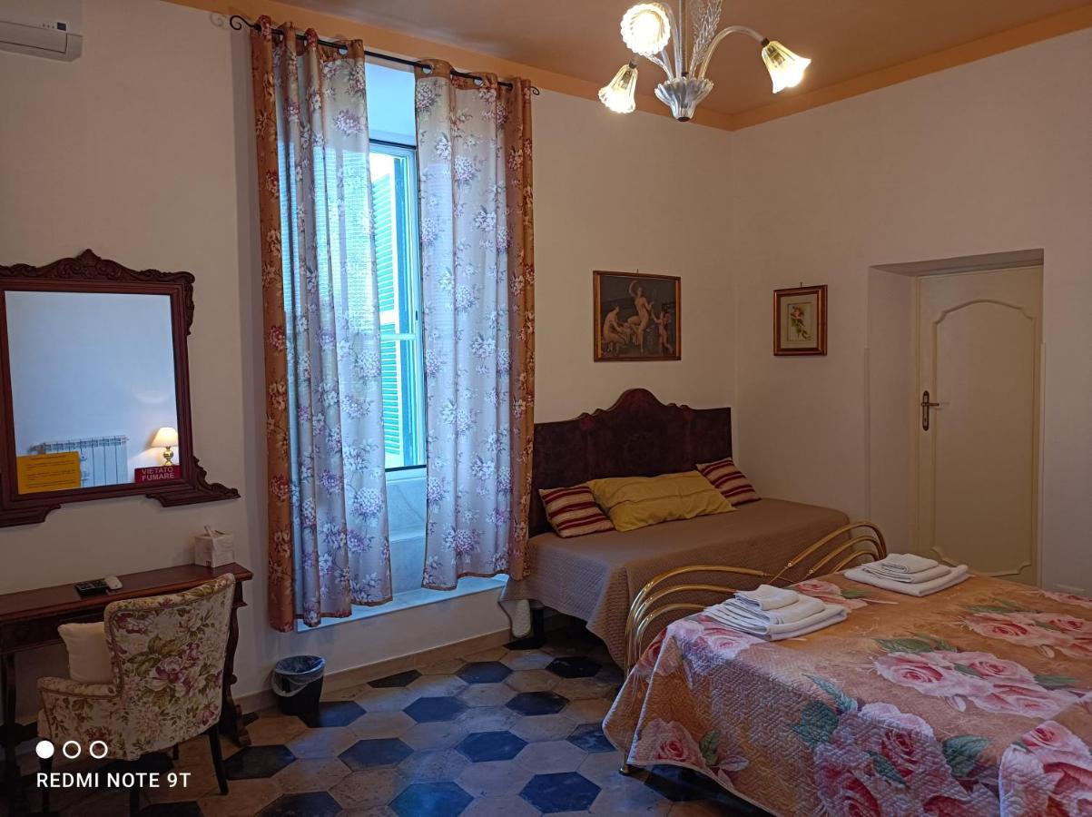 Bed and Breakfast Angelina Antica Dimora Terracina Exteriér fotografie